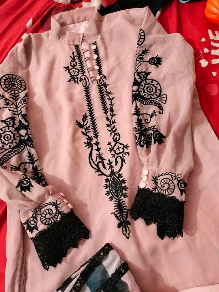 Pakistani Kurta Set