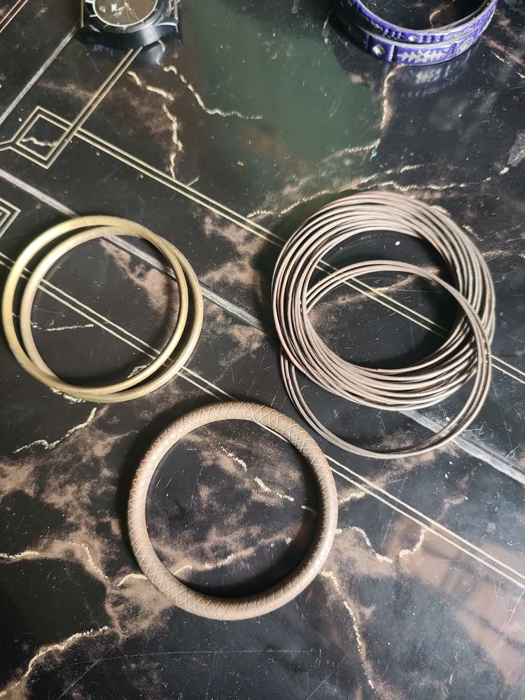 Set Of 4 Brass Bangles