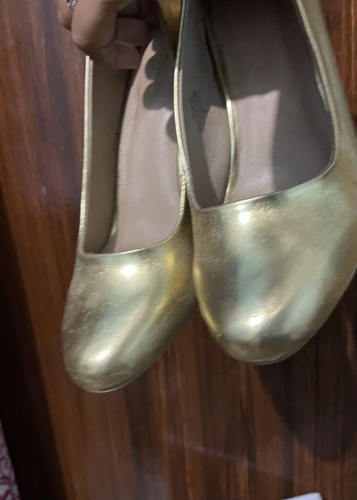 Golden Party Wear Heels