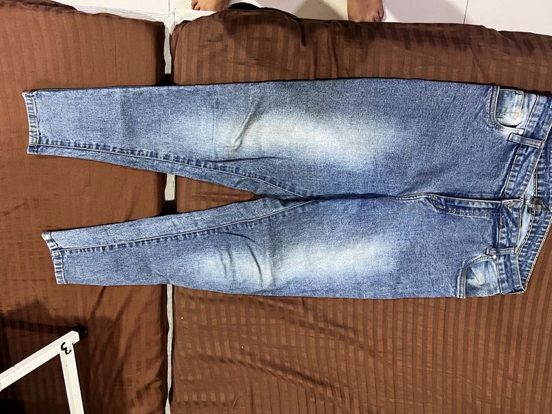Skin Fitted Jean