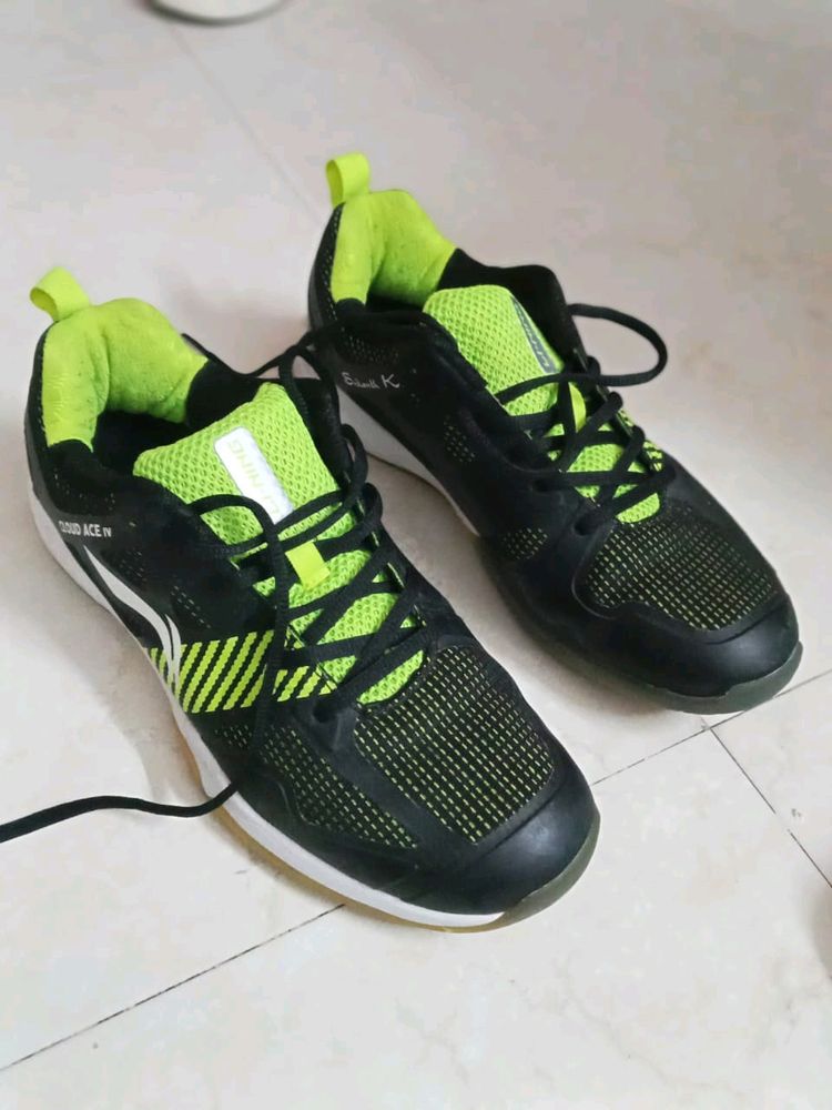 Badminton Shoes