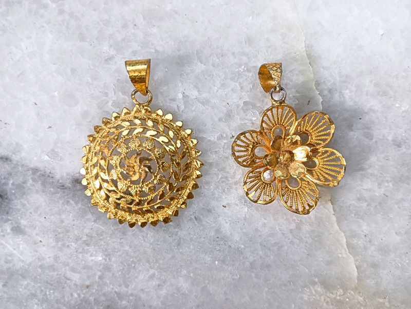 Jewellery Combo (Earrings And Locket)