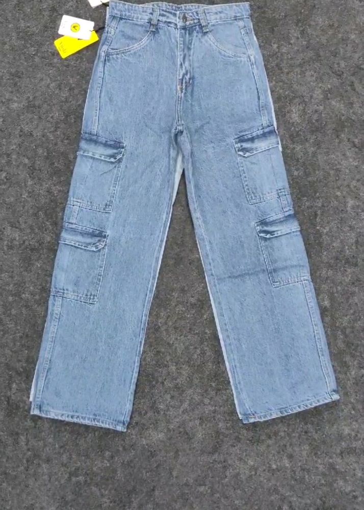 WOMANS CARGO FALE 8 POKET JEANS