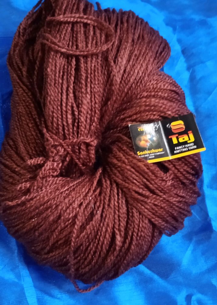 Coffee colour yarns