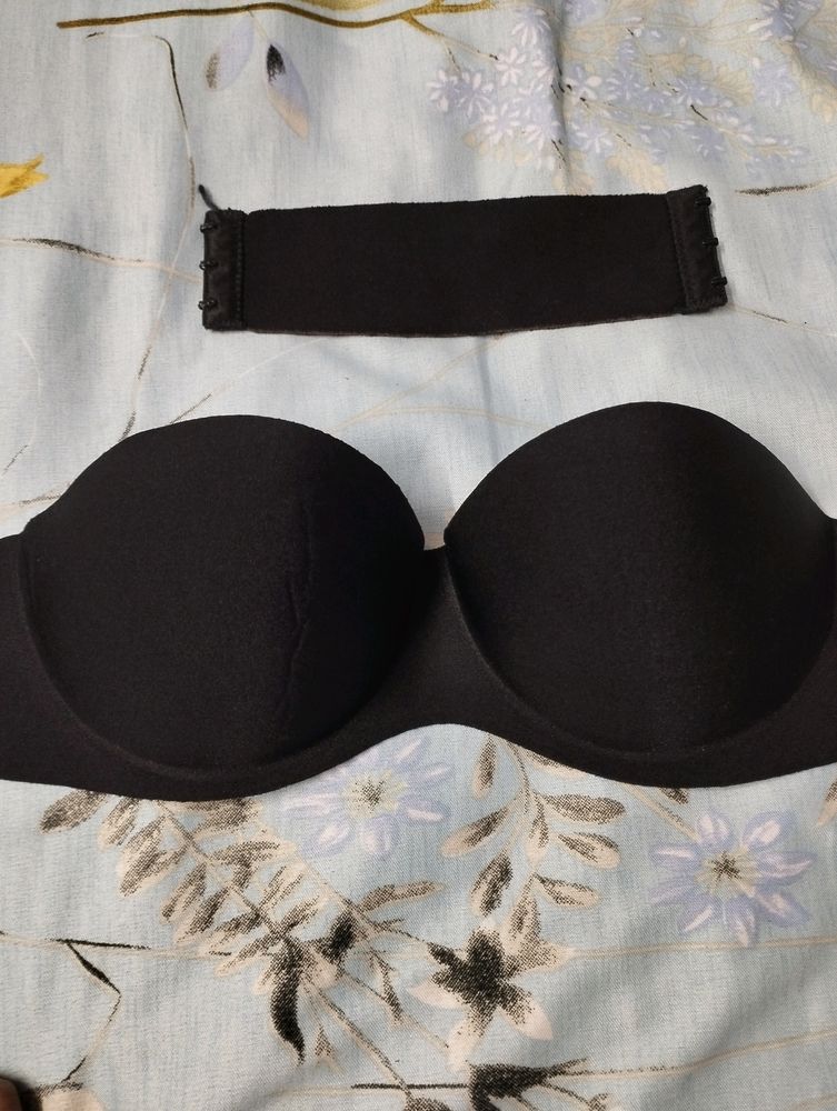 Strapless Push Up Black Bra