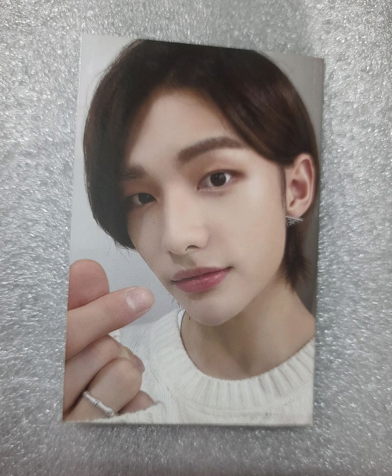 Stray Kids Member Hyunjin Official Photocard