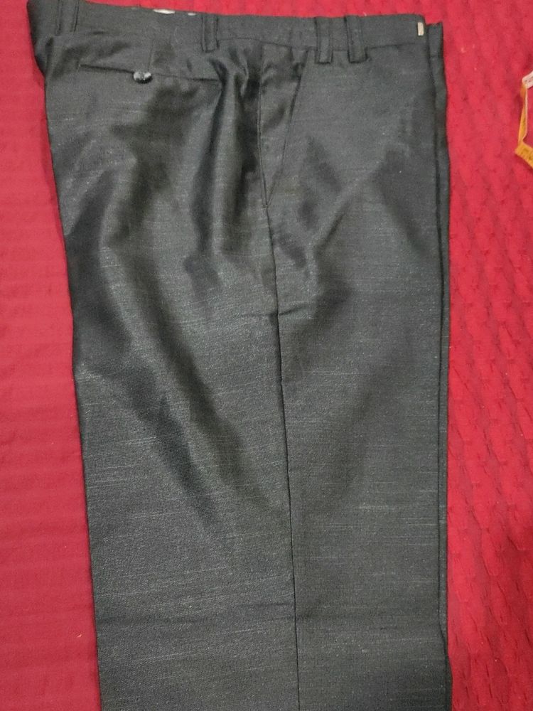 Men Trouser dark Grey