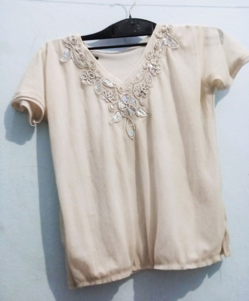 Girl'S Top White Colour