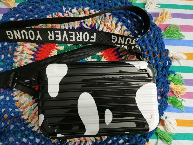 Sling Bag