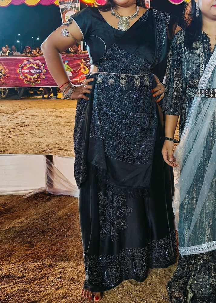 Black Lehenga Xxl Size