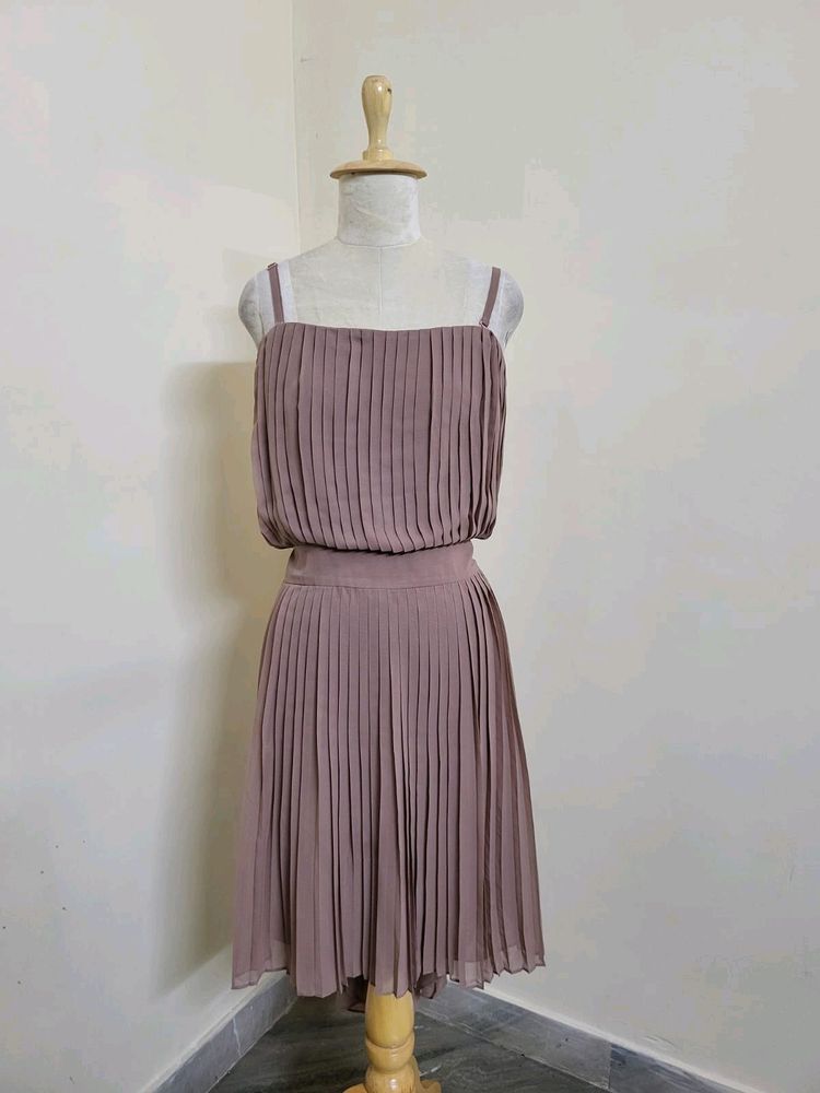 High Low Pleated Drrss