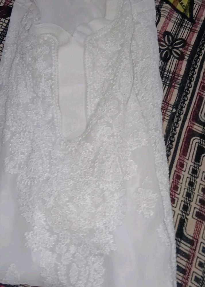 Chikankari White Kurti