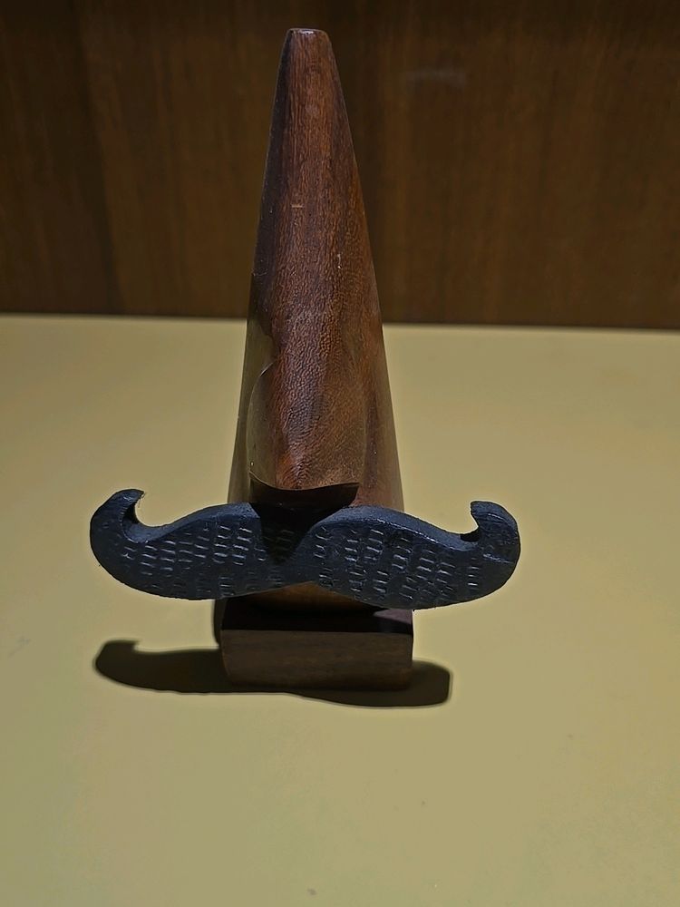 Showpiece Specs Holder (Wooden)