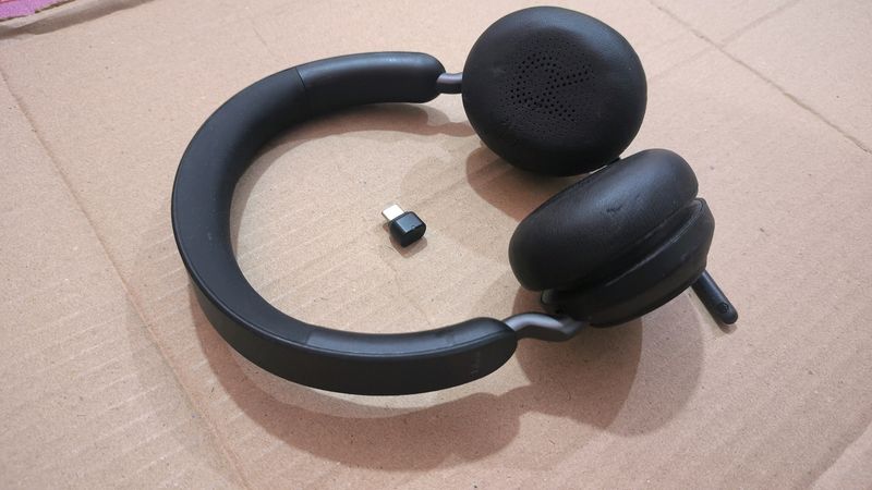 Jabra Evolve2 65 Headset