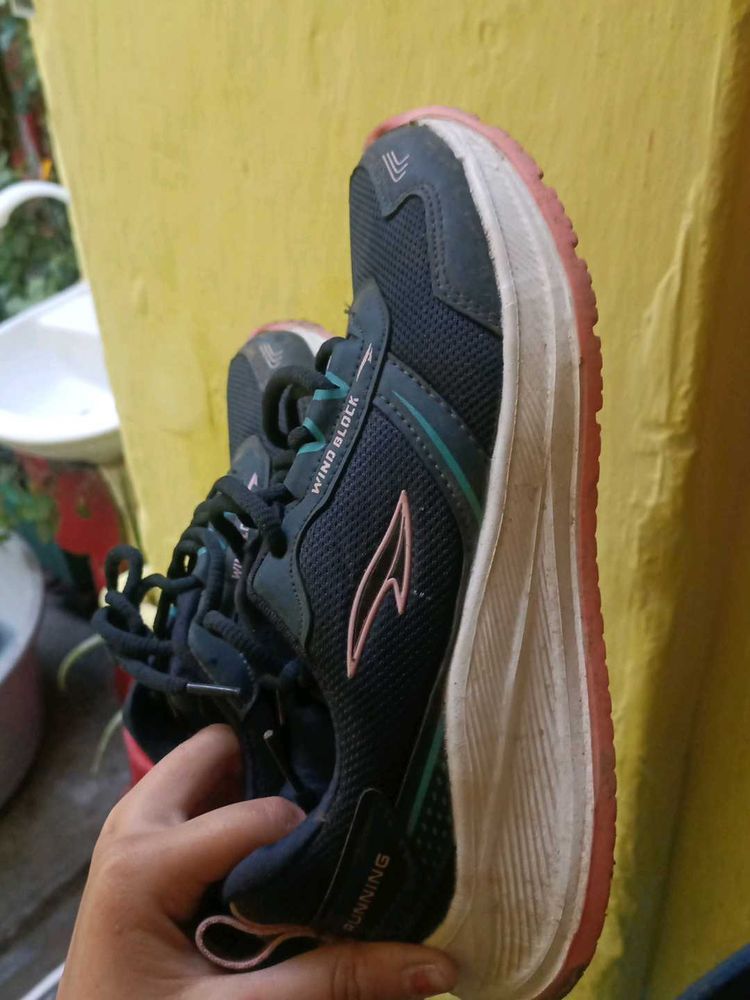 Asian Shoes Size 4