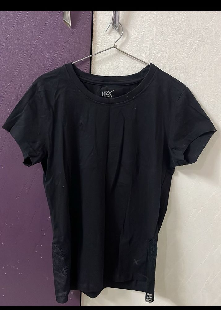 Black T-shirt