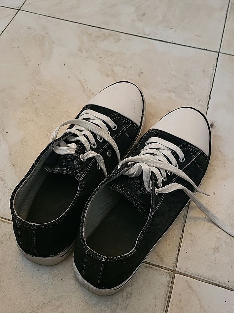Canvas Sneakers For Men