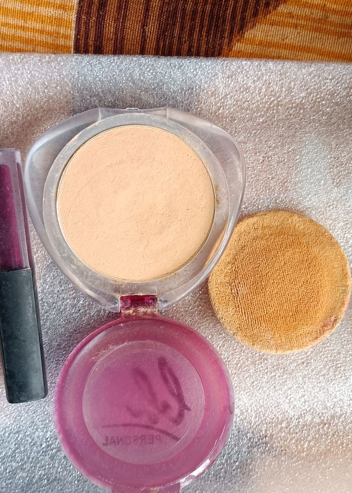 COMPACT FACE POWDER + LIPSTICK