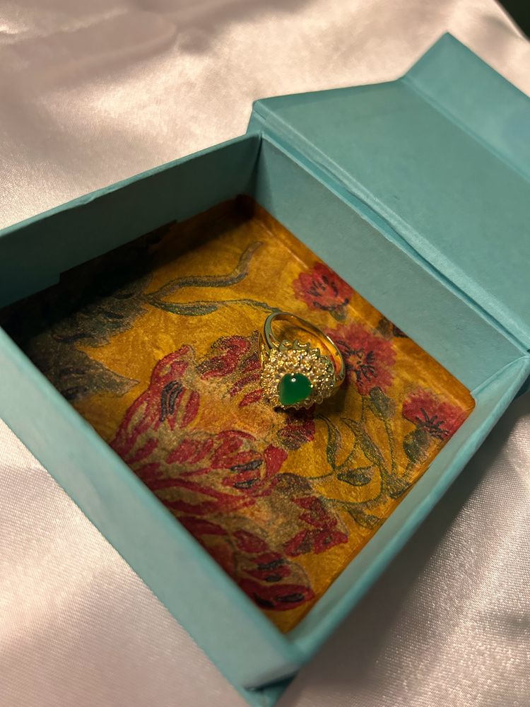 Green Stone Ring, earring And Pendant