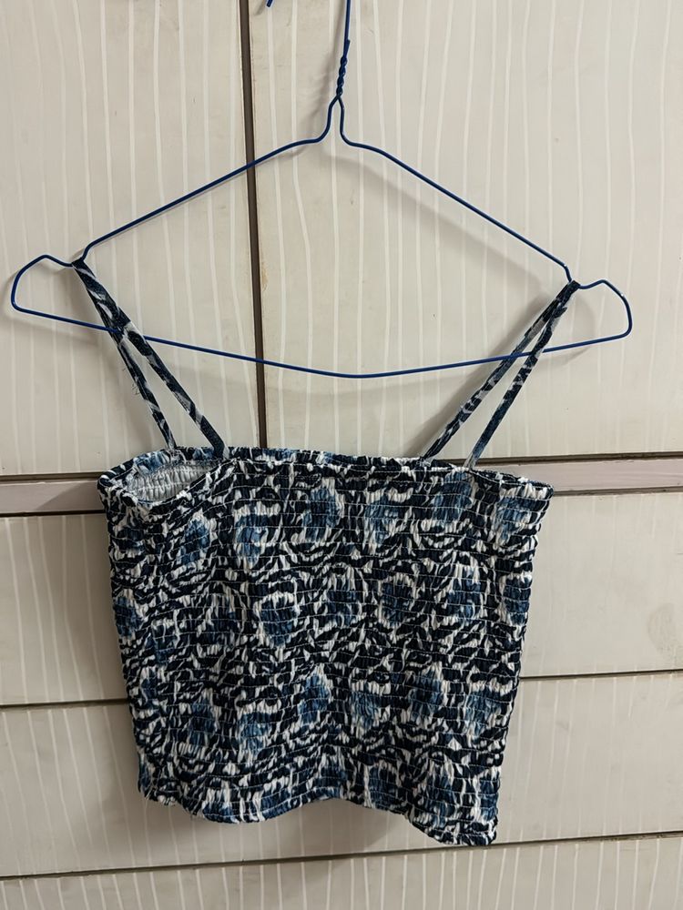 Stretchable Ocean Blue Crop Top