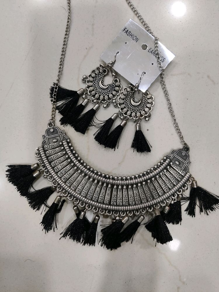 Oxodize Choker & Earrings Set