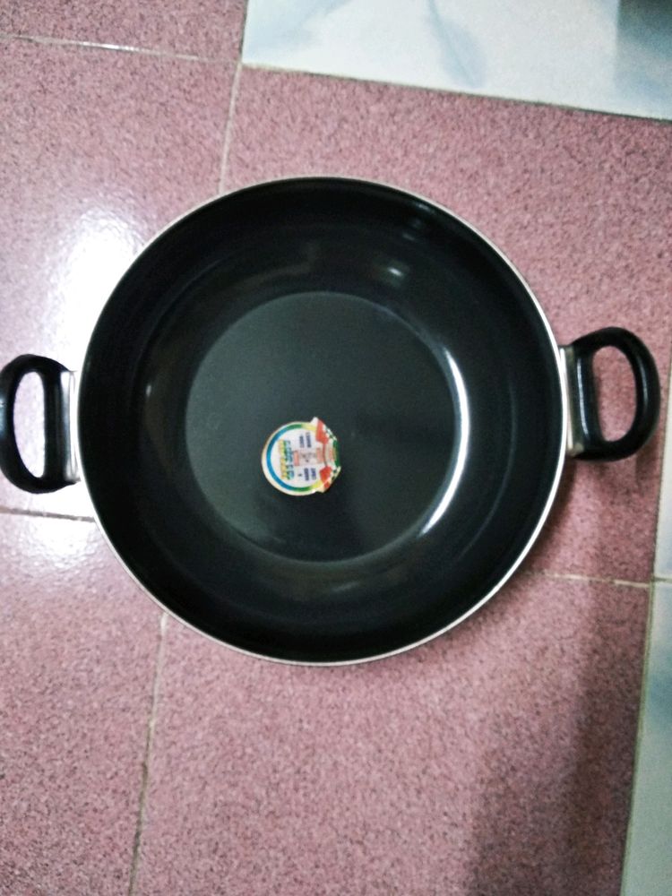 Black Coating Non-stick Kadhai