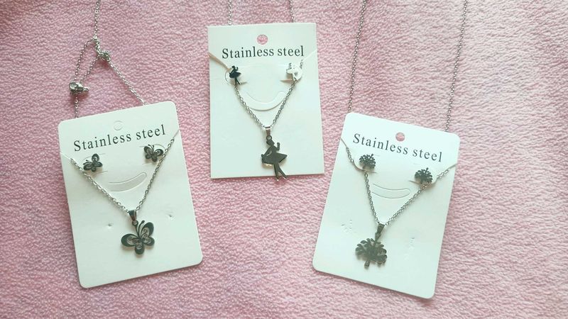 Stainless Steel Pendant Set 🆕