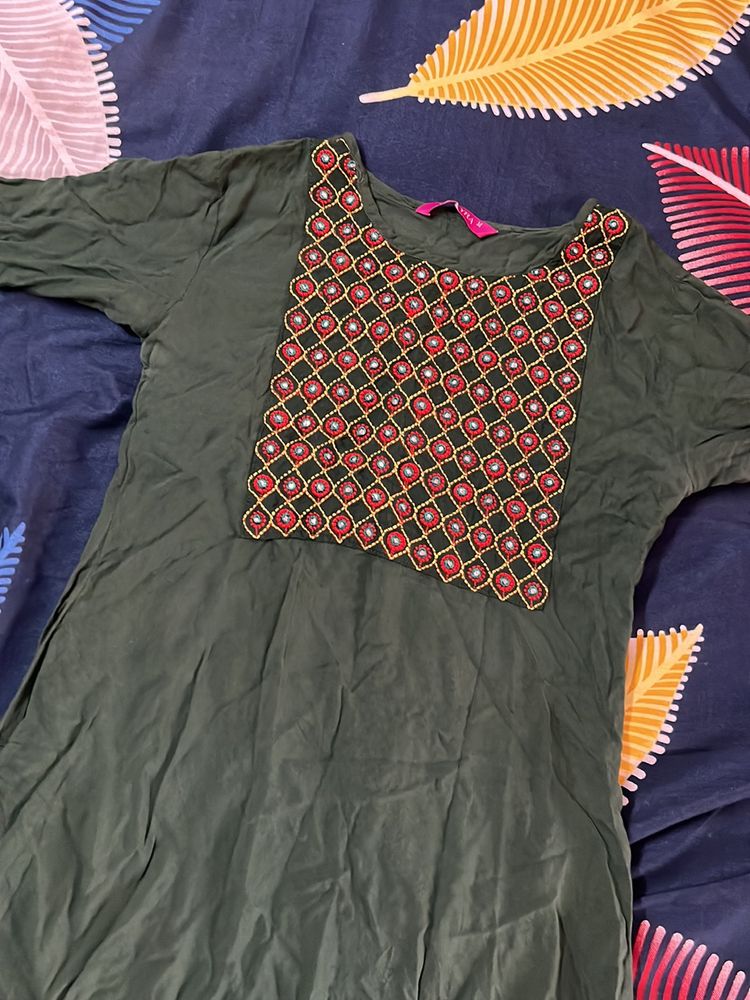 Max Green Kurti