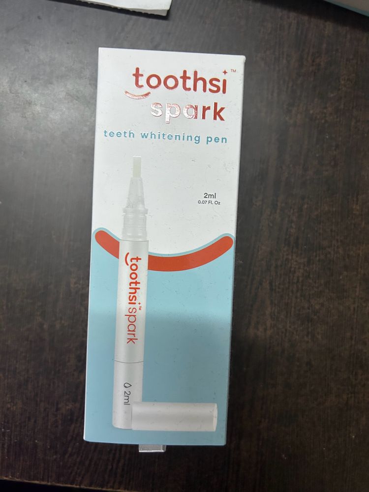 Toothsi Teeth Whitening Pen- New Unused With Box