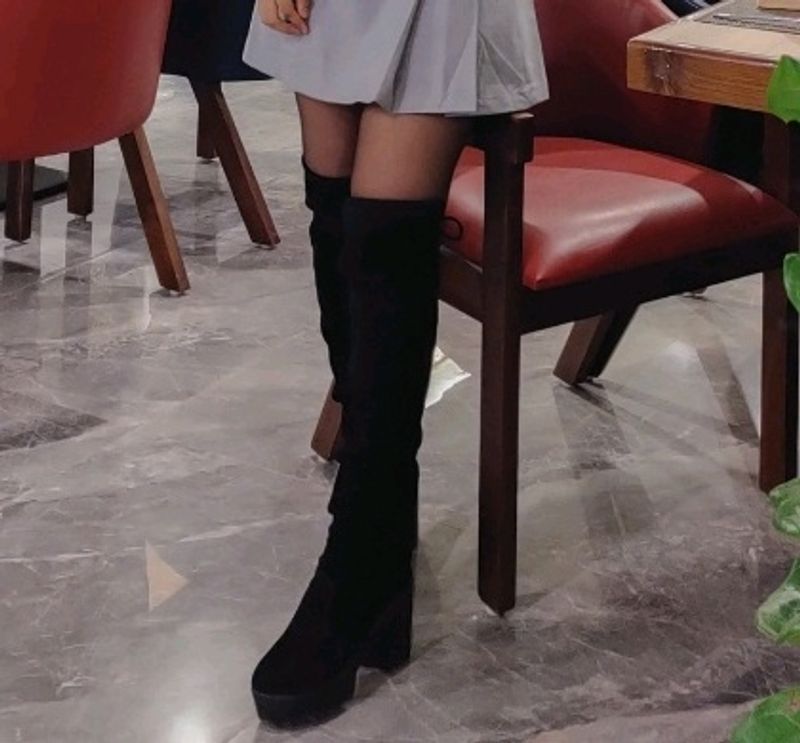 Above Knee Black Boots