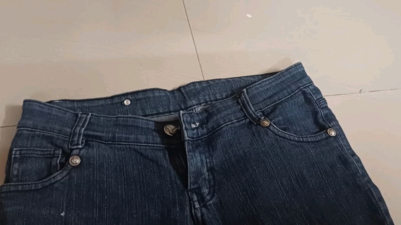 Imported Blue Jeans Women/ Unisex Superb Quality