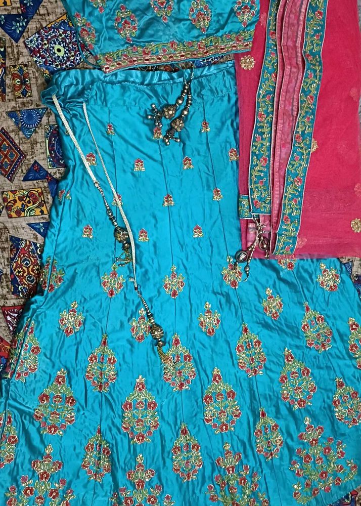 Lehenga Choli Set With Dupatta