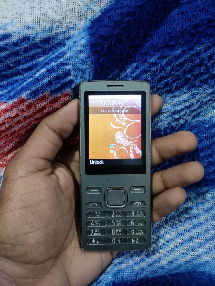 I'm Selling My Lephone Sleek 9 Keypad Phone