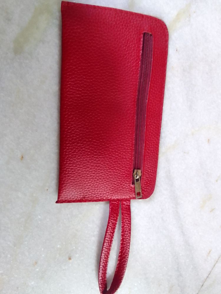 Red Wallet