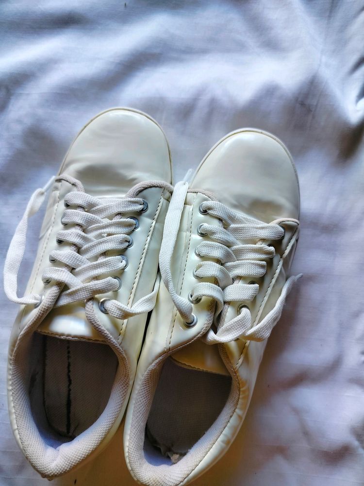 White Shoe