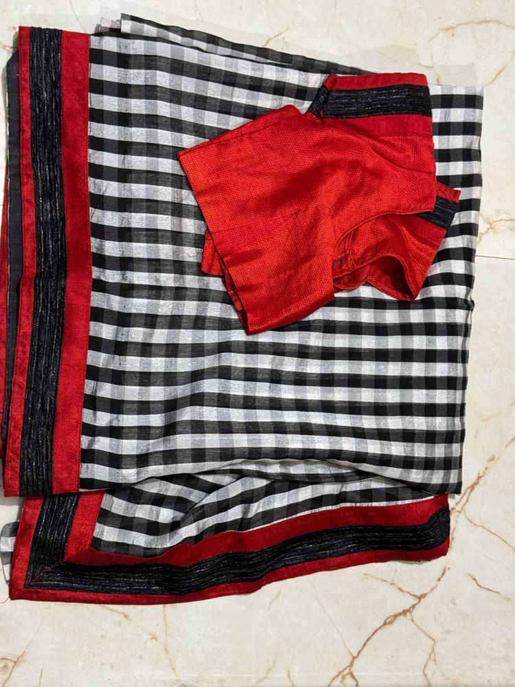 Red and black checked saree