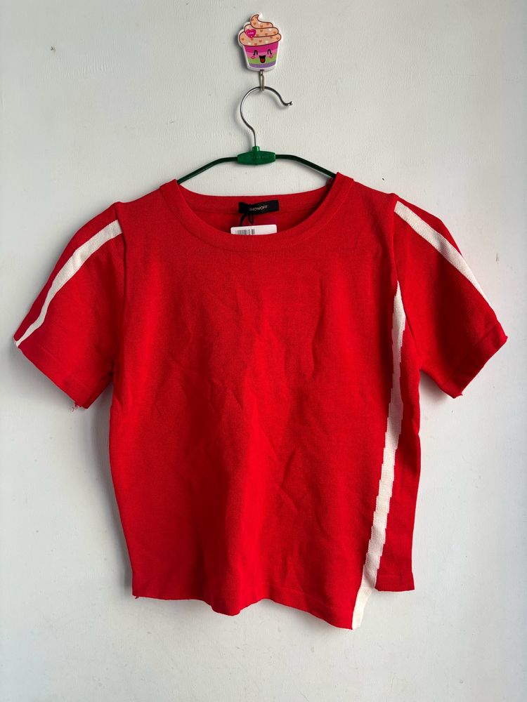 Women Red Solid Top