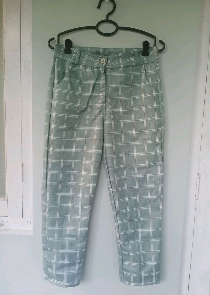 Checkered Gray Pants