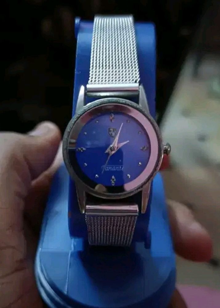 Stylish Ladies Watch