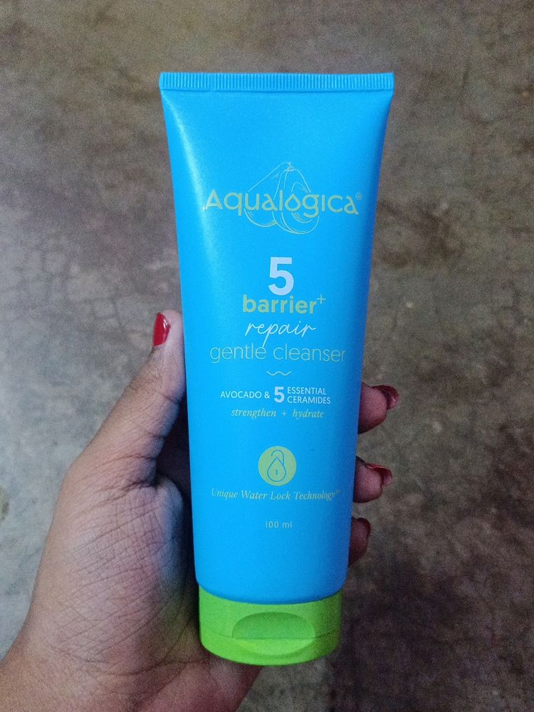 Aqualogica 5 Barrier+Repair Gentle Cleanser