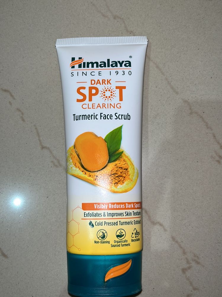 Himalaya Turmeric Face Scrub