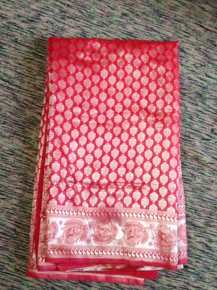 Unstitched Blouse Like New Saree