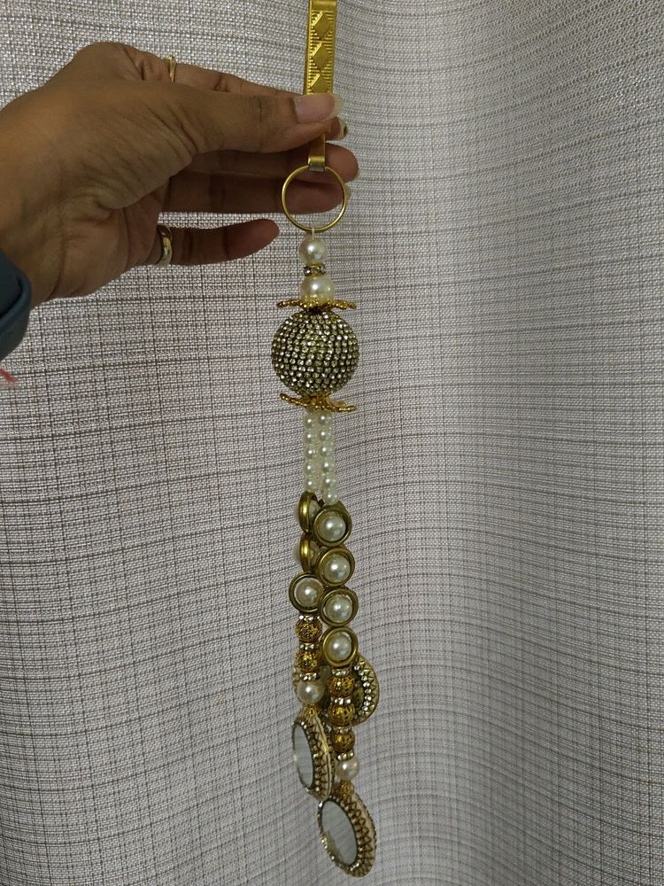 Waist Clip Hanging Saree Accessory