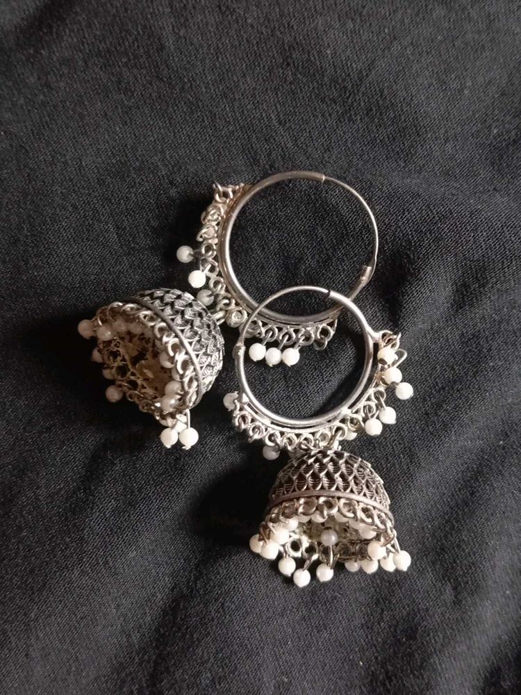 Silver Earing