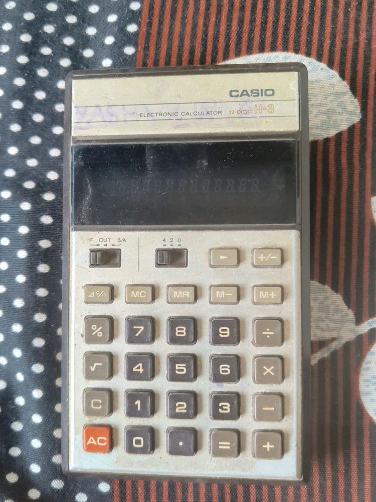 Electric Calculator