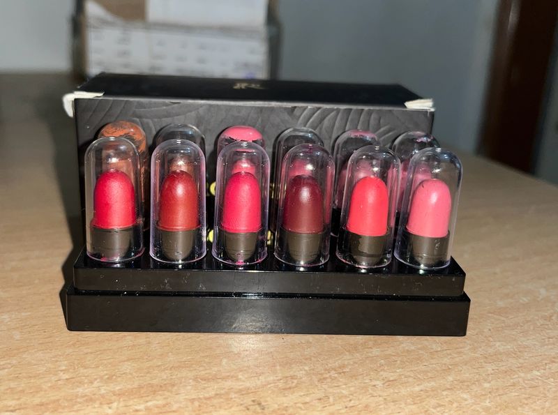 Mini Lipsticks