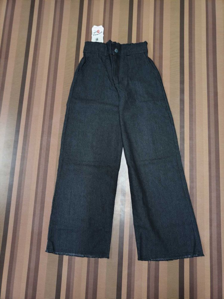 Z-04 Size 28 Straight Women Denim Jeans