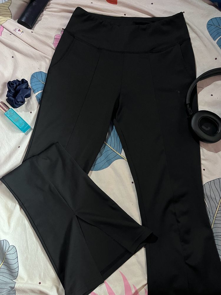 Flared Bottom Slit Activewear Pant