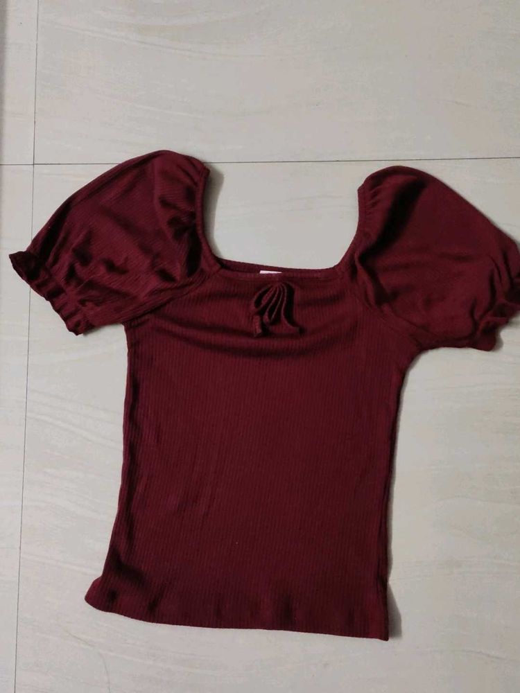 Maroon Ribbed top (XS/S/M)