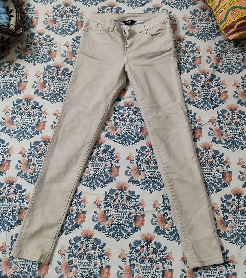 Beige Pants From Max